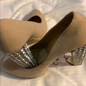 ✂️💲✂️ - Sz 8 1/2 - Rok Bella/6” rhinestone heels